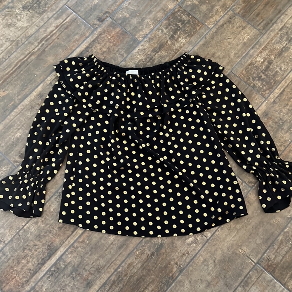 Michael Kors Blouse. Black and Gold.  Beautiful worn off the shoulder or not.